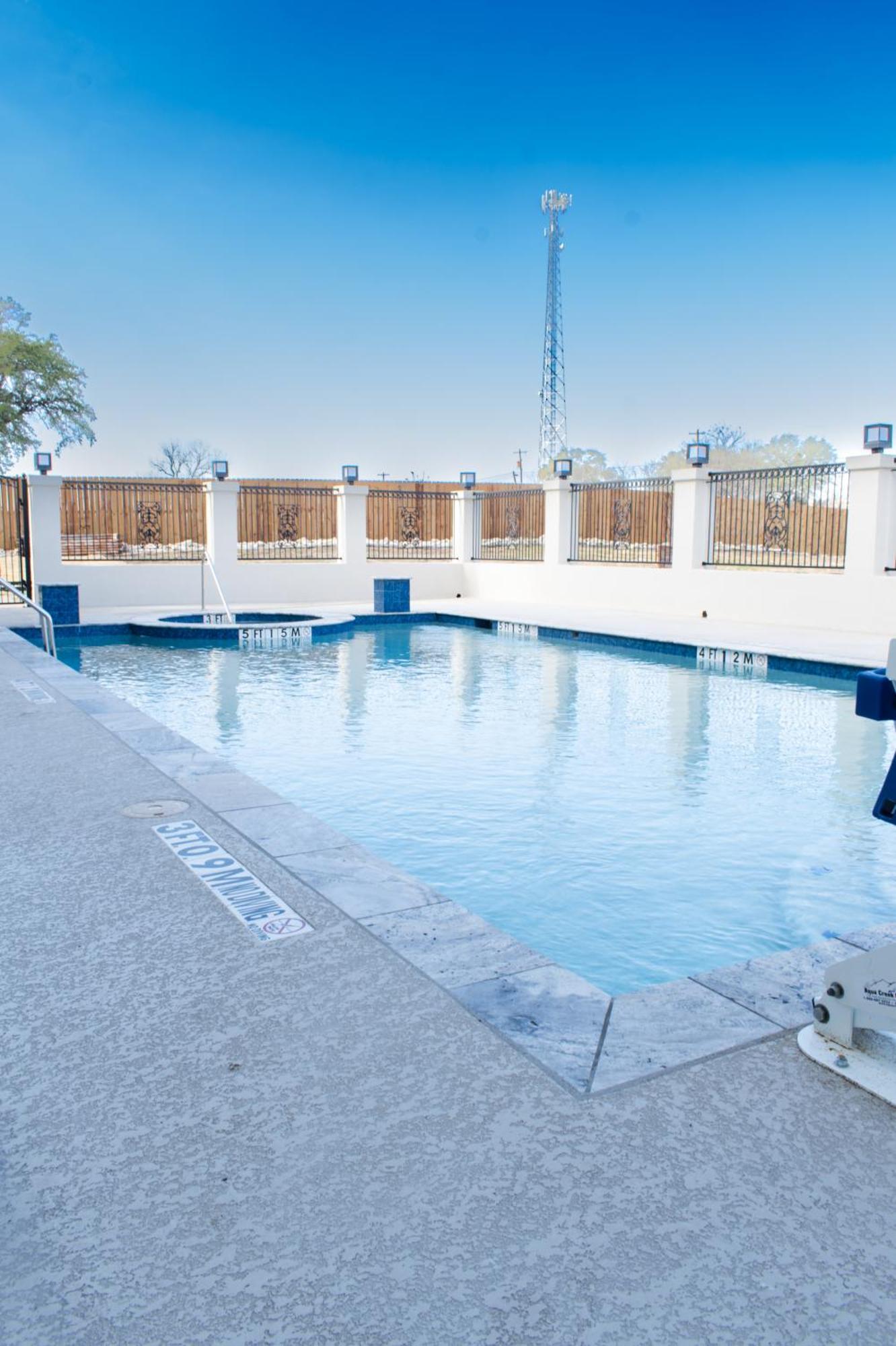 Holiday Inn Express&Suites Glen Rose Exterior foto