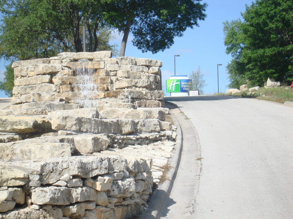 Holiday Inn Express&Suites Glen Rose Exterior foto