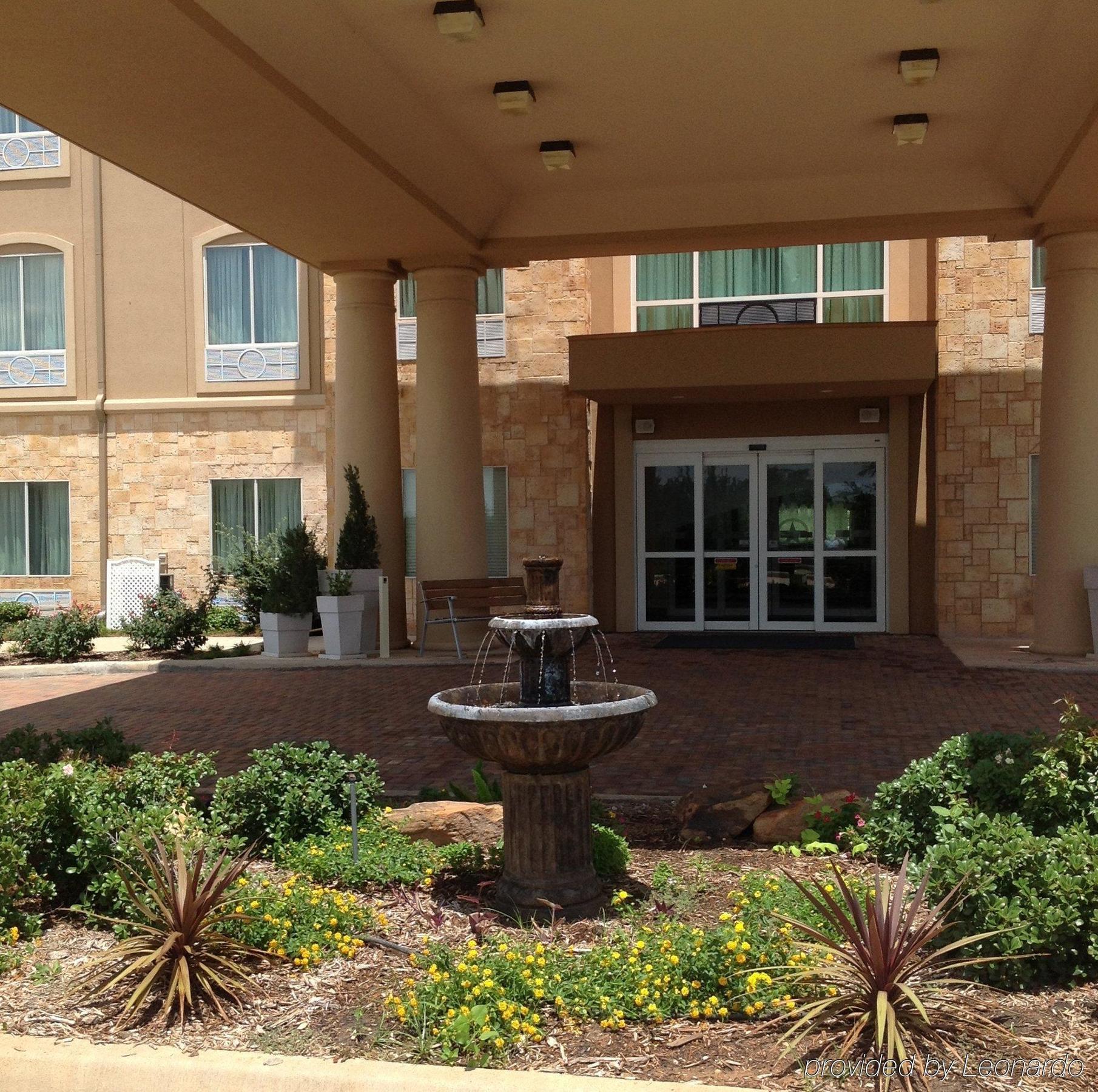 Holiday Inn Express&Suites Glen Rose Exterior foto