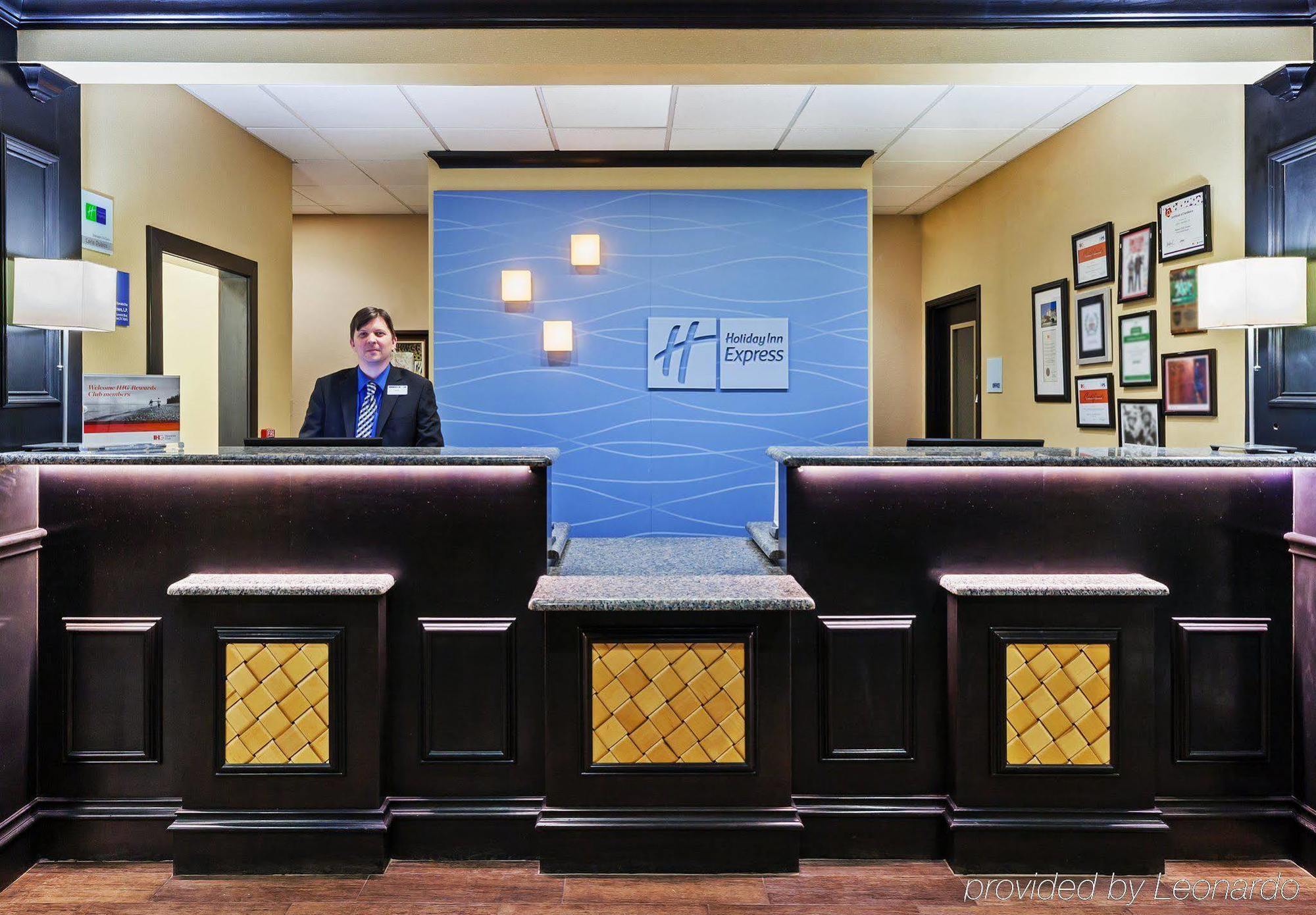 Holiday Inn Express&Suites Glen Rose Exterior foto